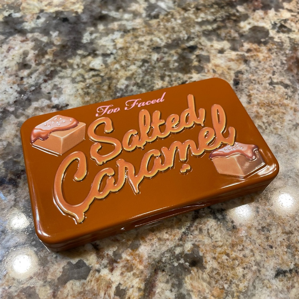 Salted Caramel Too Faced Palette